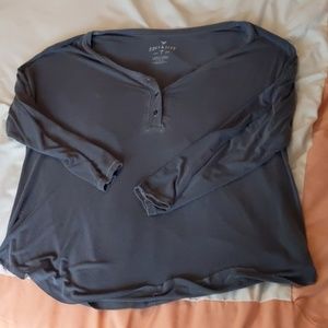Soft and sexy aeo shirt